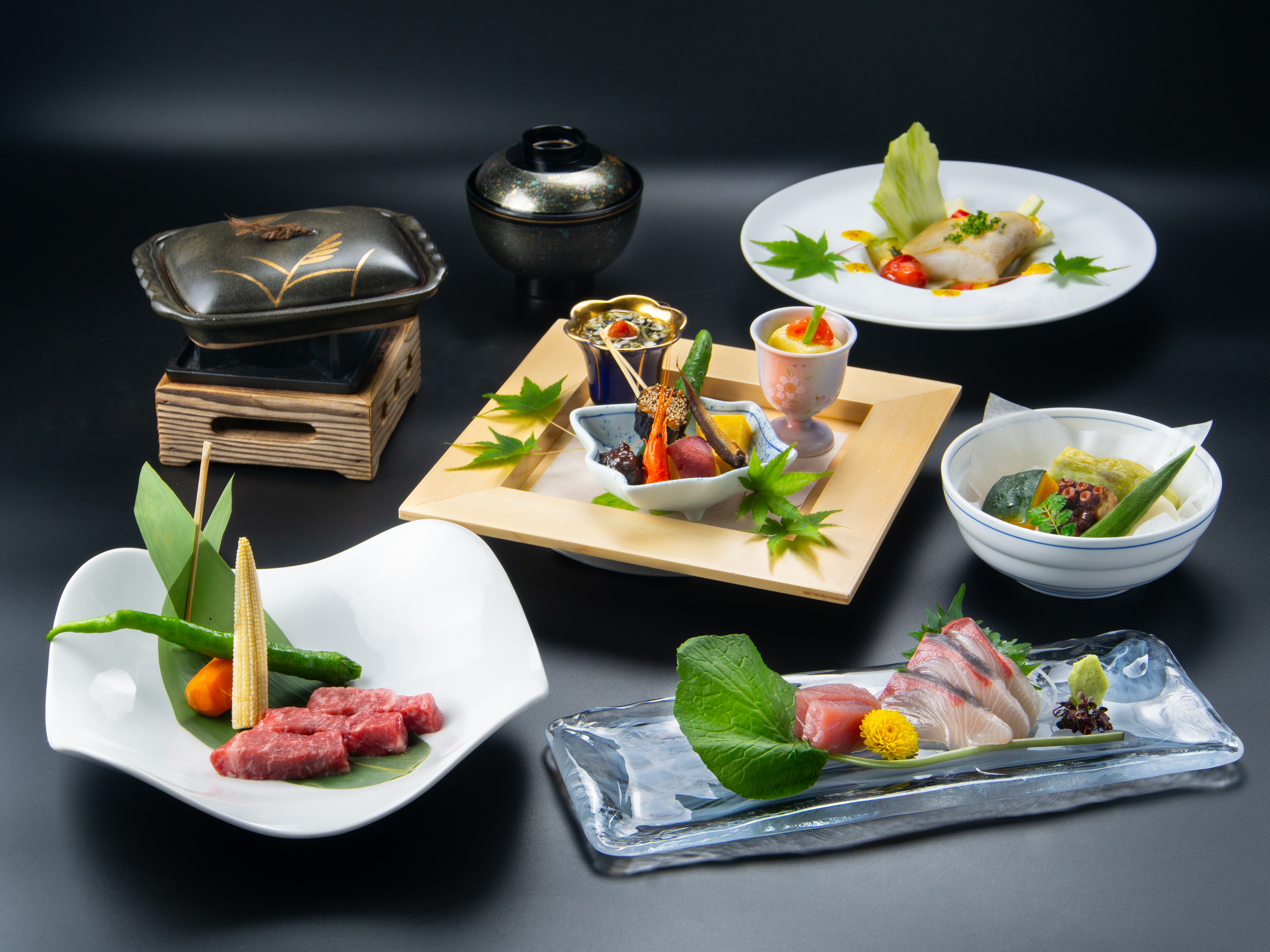 びわ湖の見える個室でゆったりと。料理長特選 「季節の会席」のご紹介